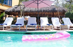 Casamar Suites
