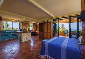 Casamar Suites