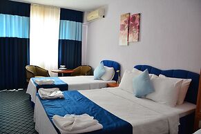 Gumuldur Mavi Deniz Otel
