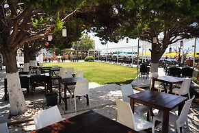 Gumuldur Mavi Deniz Otel