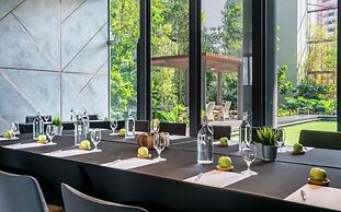Oasia Hotel Downtown Singapore by Far East Hospitality