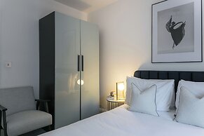 Urban Chic - Bond Street