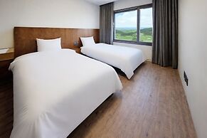 The Mauna Ocean Resort