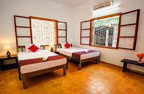 Base Villa Phnom Penh - Hostel
