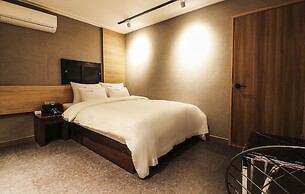Blanc Hotel Gangnam
