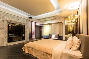 Feng Cai Motel