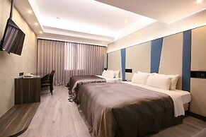 Feng Cai Motel