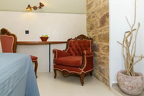Voulamandis House