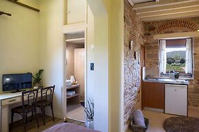Voulamandis House