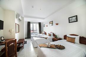 Relax Hotel