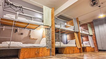 Lane62 Hostel
