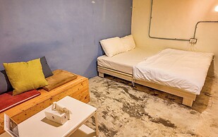 Lane62 Hostel