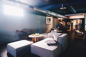 The Leaf Inn