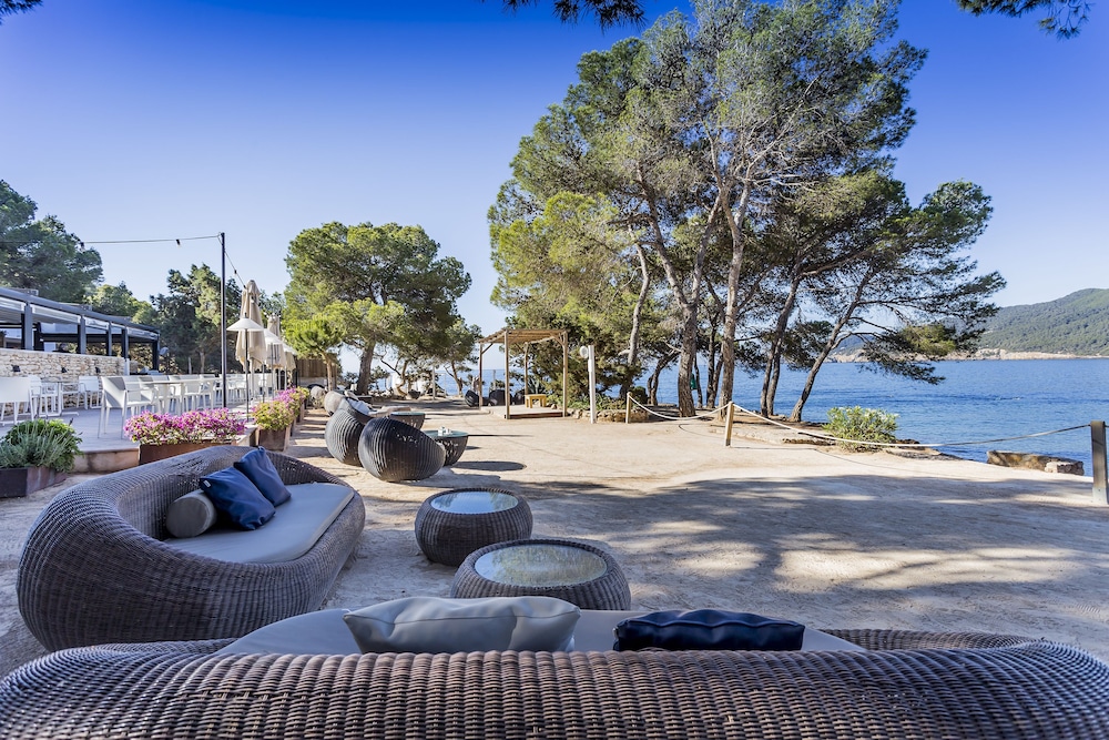 Catalonia Ses Estaques - Adults Only