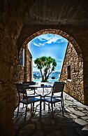 Adikri Villas & Suites