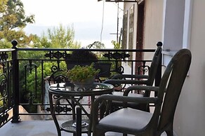 Nikolaos Pension