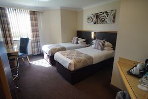Damon's Hotel