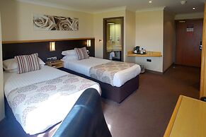 Damon's Hotel