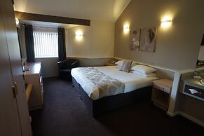 Damon's Hotel