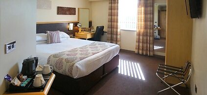 Damon's Hotel
