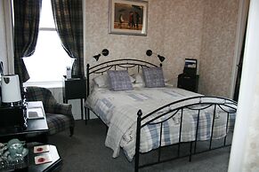 Ardmeanach House