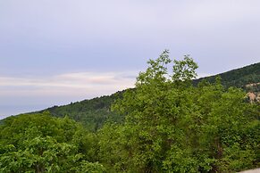 Apalni Cottage