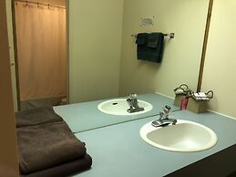 Agassiz Park Lodge