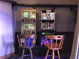 Agassiz Park Lodge