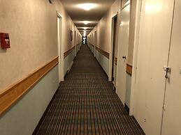 Agassiz Park Lodge
