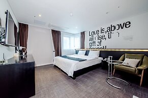 Publico Hotel