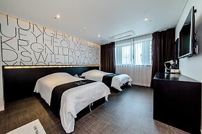 Publico Hotel