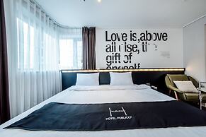 Publico Hotel