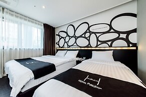 Publico Hotel