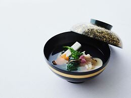 SETOUCHI RETREAT by Onko Chishin