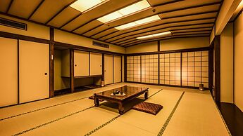 Ooedo Onsen Monogatari Awazu Grand Hotel