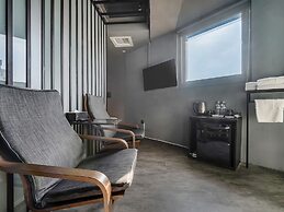 CHECK inn Taichung Liming