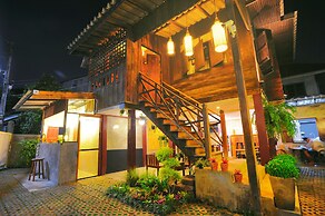 Manon Hostel