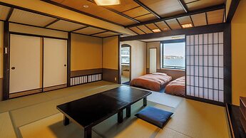 Ooedo Onsen Monogatari Premium Kaga Maruya