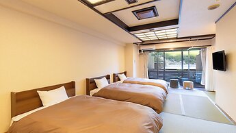Ooedo Onsen Monogatari Premium Gero Honkan