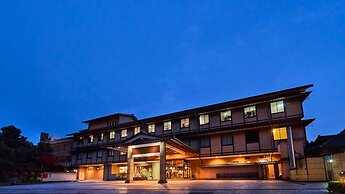 Ooedo Onsen Monogatari Premium Yoshinoya Irokuen