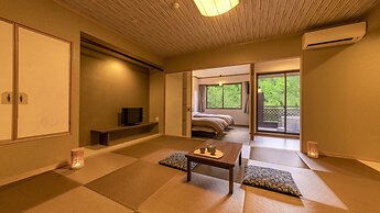 Ooedo Onsen Monogatari Premium Yoshinoya Irokuen