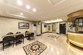 Major Hotel