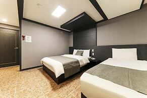 Major Hotel