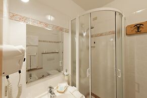 Hotel Cesa Edelweiss