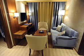 Gems Hotel