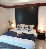 Naithon Beach Mansion
