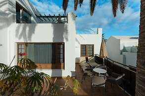 R2 Bahía Kontiki Beach Apartments