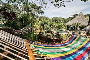 Flor y Bambu Hotel Glamping