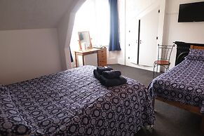 Boaters Guesthouse