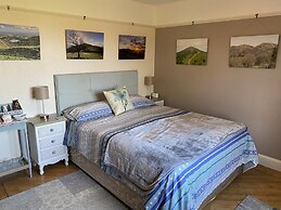 Orchard Side Bed and Breakfast